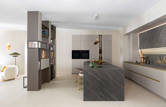 ilot-cuisine-finition-marbre-veinee-perene