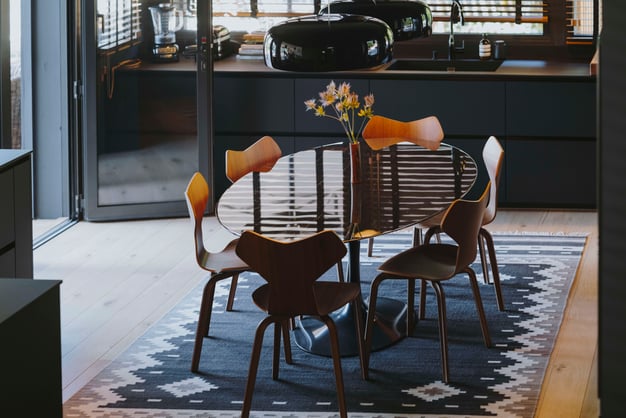 cuisine-ouverte-noire-mat-design-perene cuisine-ouverte-noire-mat-design-perene