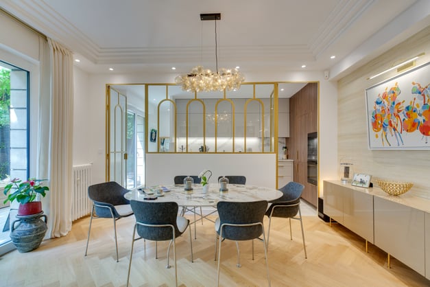 La verrière, élément central de l'appartement