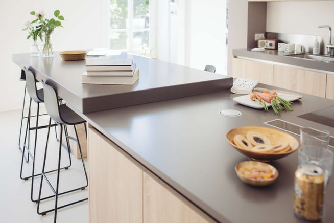 cuisine-ilot-central-maison-bourgeoise-perene cuisine-ilot-central-maison-bourgeoise-perene