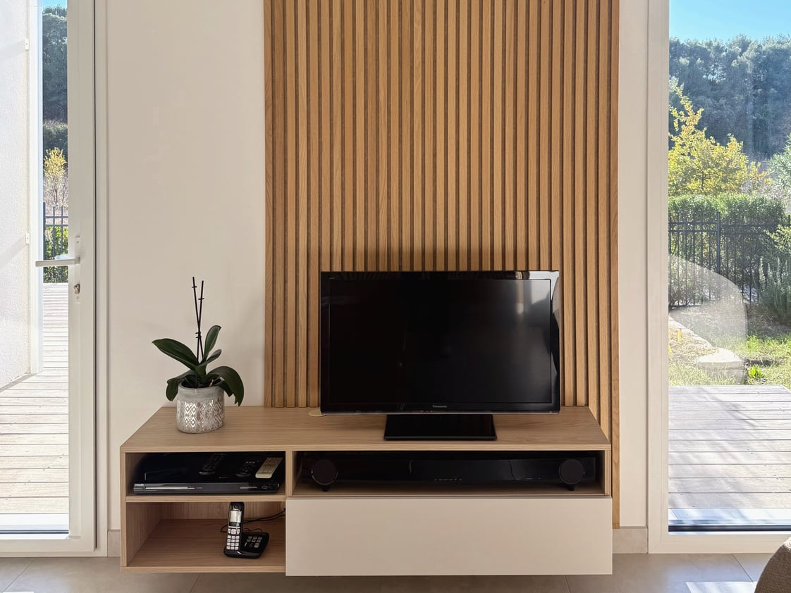 zoom-sur-meuble-TV