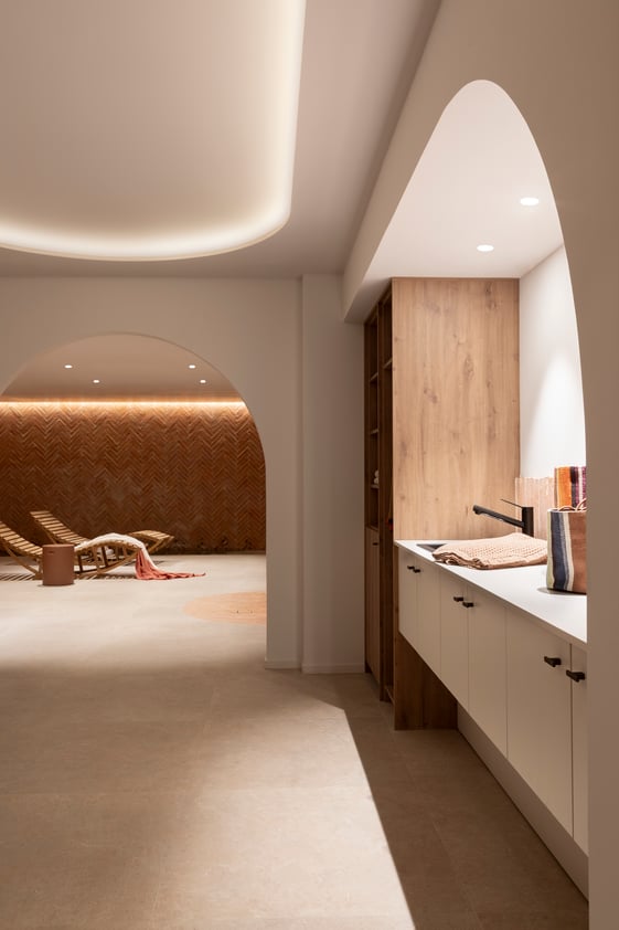Amenagement-naturel-spa-terracotta-villa-location-saisonniere