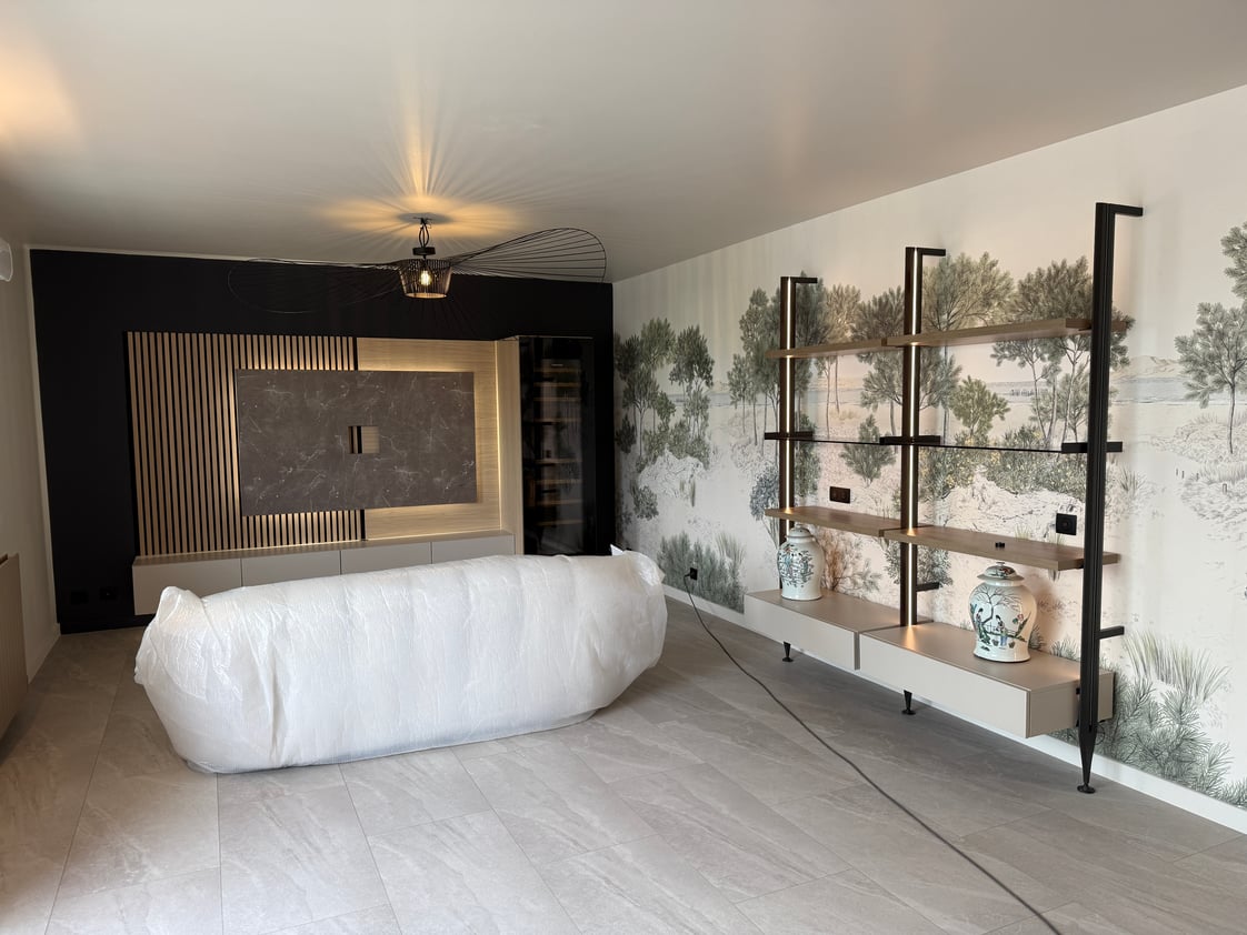 Meuble TV sur mesure - cave a vin - bibliotheque metallique