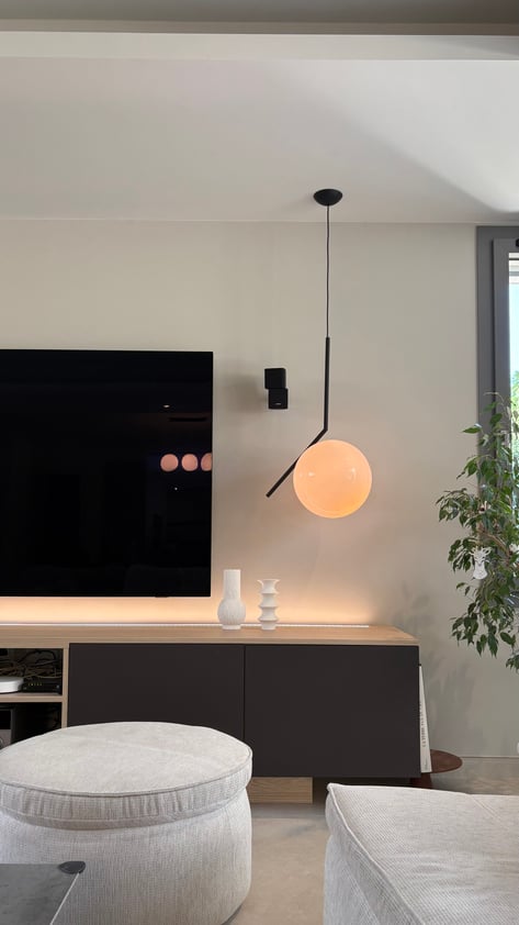 Le meuble TV vue de côté