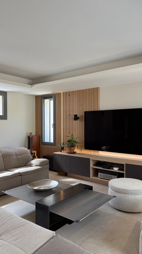 Le meuble TV vue de côté