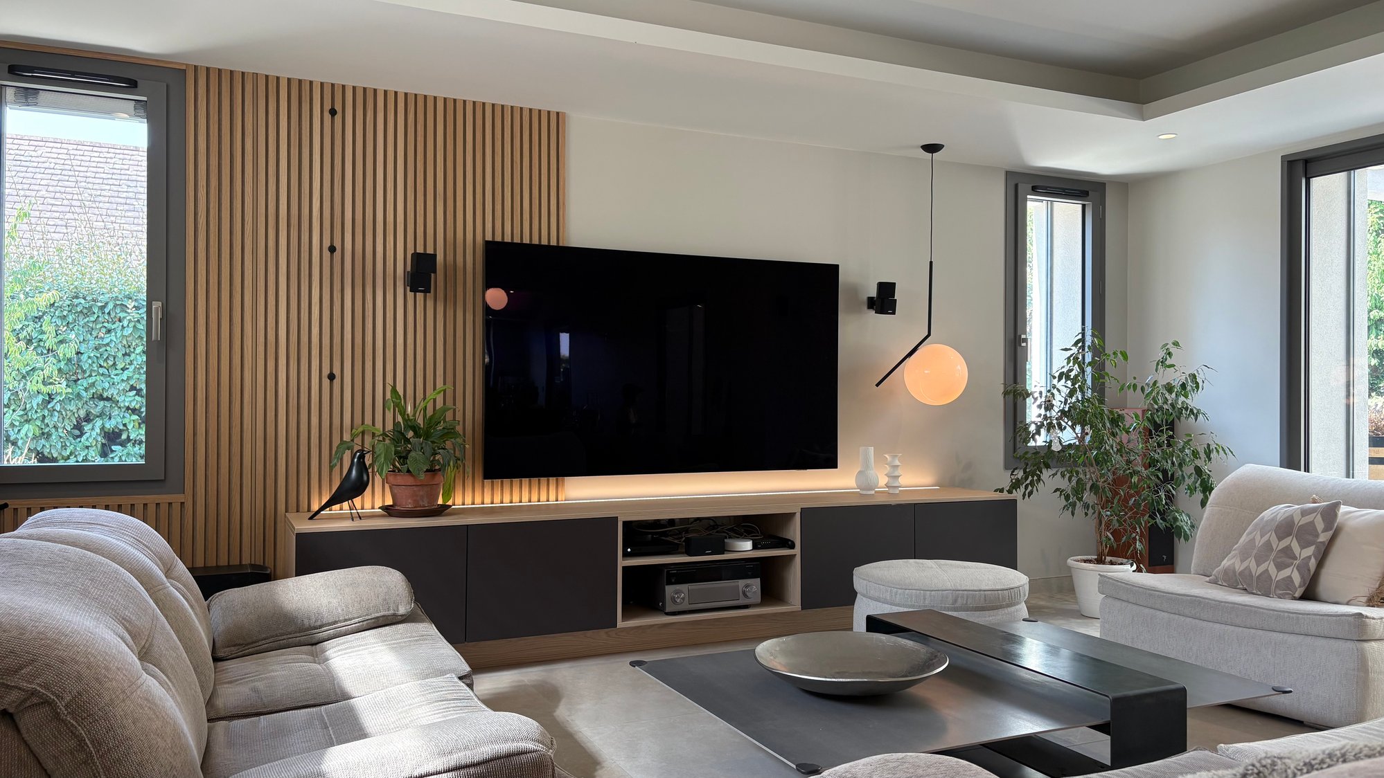 Le meuble TV vue de face