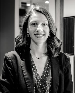 Agenceuse-Perene-Clermont-Emma-Chabalier