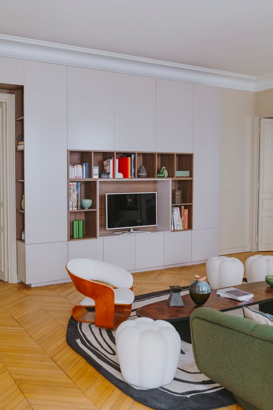 salon-meubletv-haussmanien