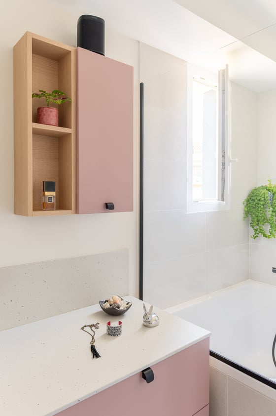 meuble-de-salle-de-bain-rose-lumineuse-perene-brive meuble-de-salle-de-bain-rose-lumineuse-perene-brive