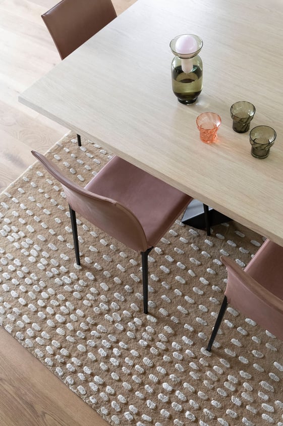 chaise-salle-a-manger-vaisselle-perene chaise-salle-a-manger-vaisselle-perene