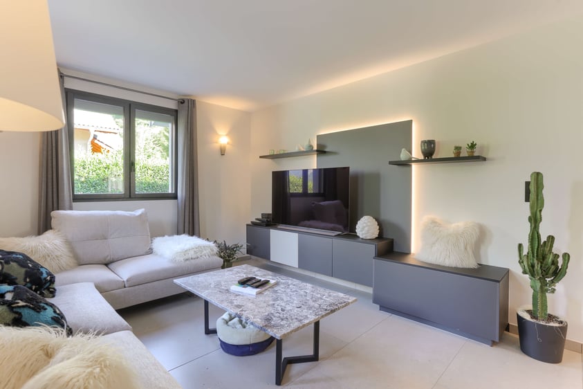 Perene-COMETTO%20%281%29