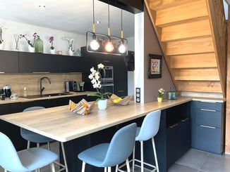 a CM GRASSIES a CM GRASSIES