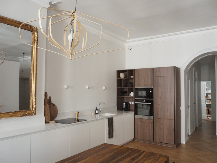 cuisine%20Blanc%20%20vue%20droite%20large cuisine%20Blanc%20%20vue%20droite%20large