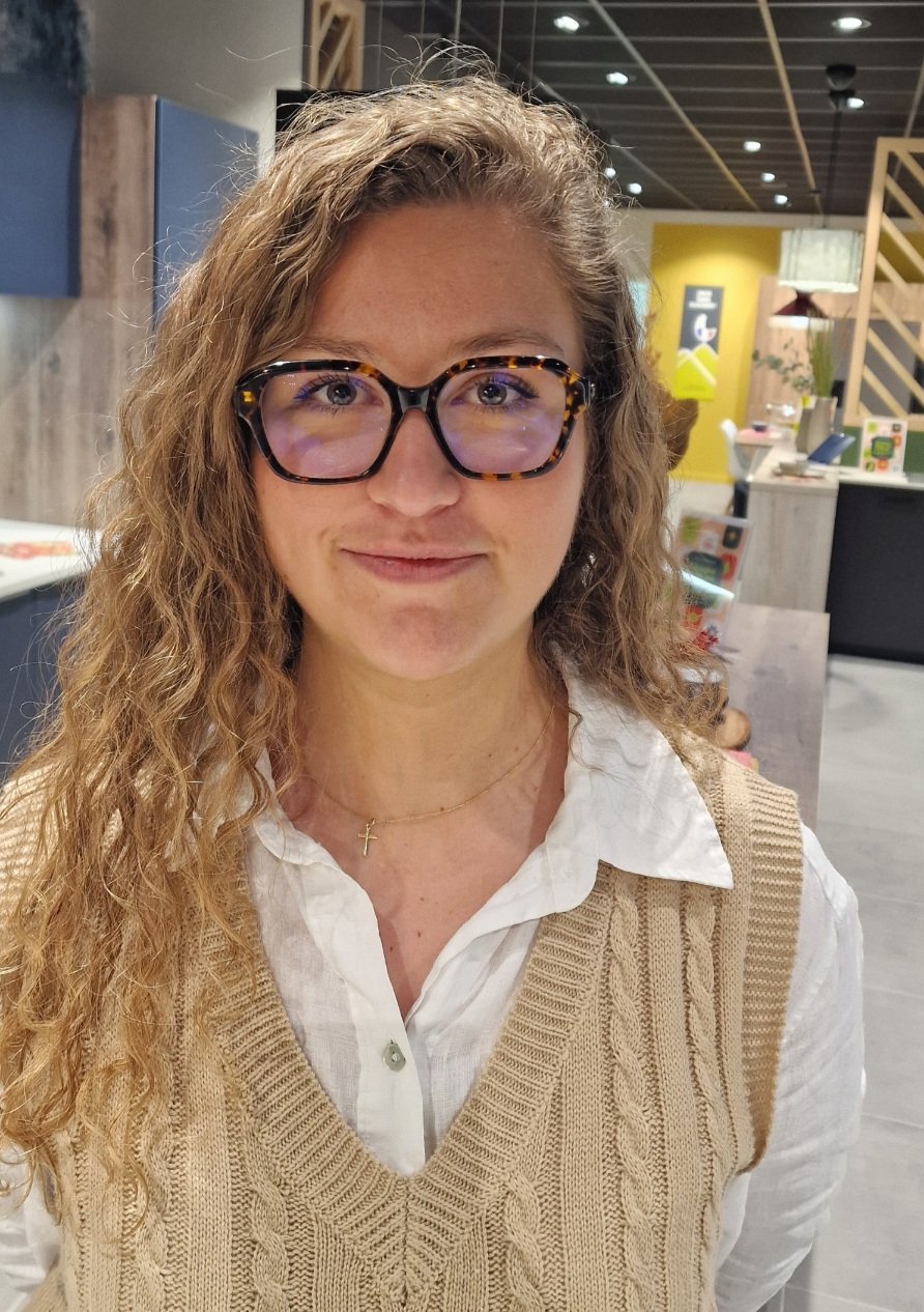 20251213_160323(1)(1) 20251213_160323(1)(1)