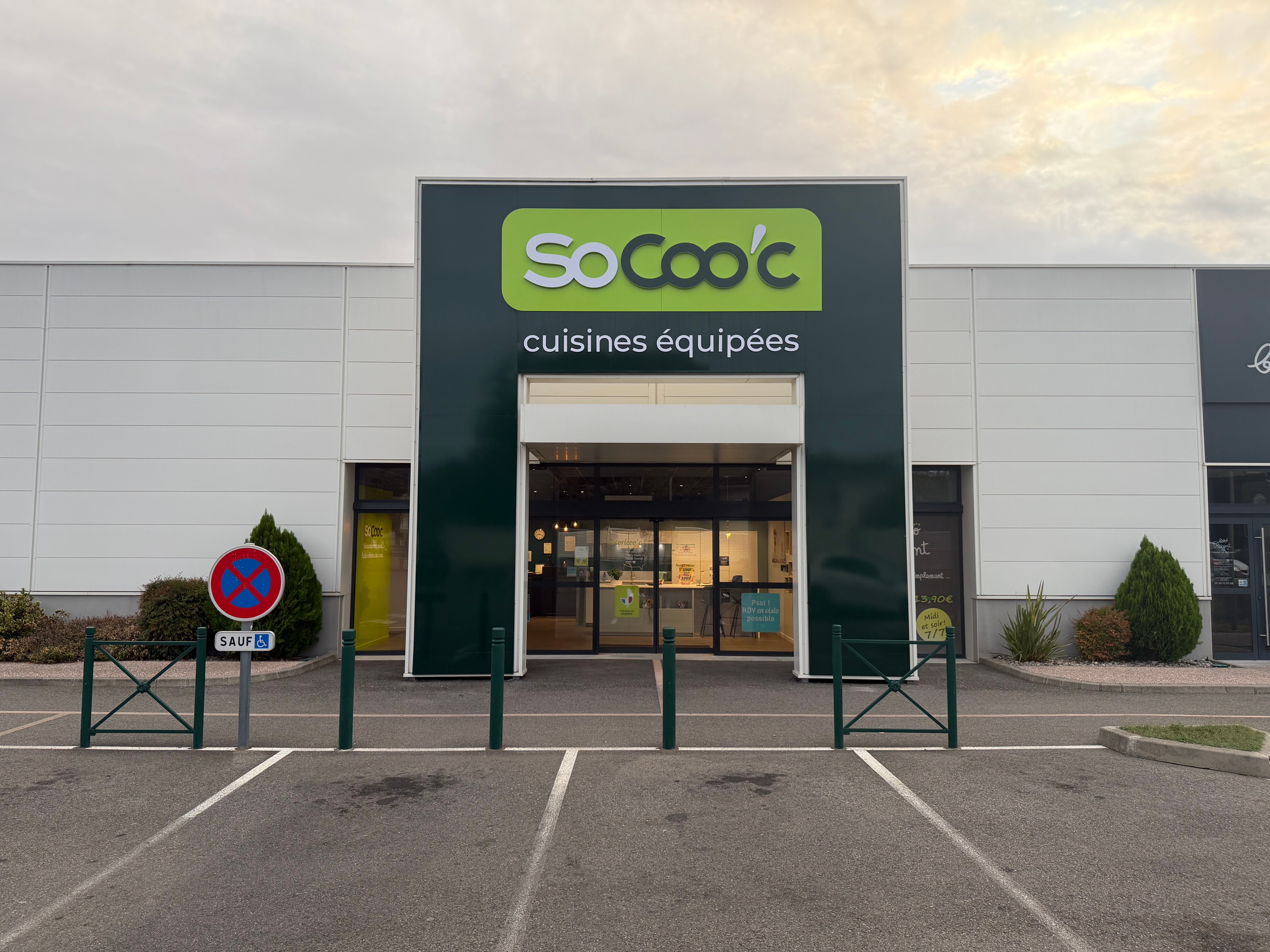 SoCoo'c cuisines équipées façade Pamiers