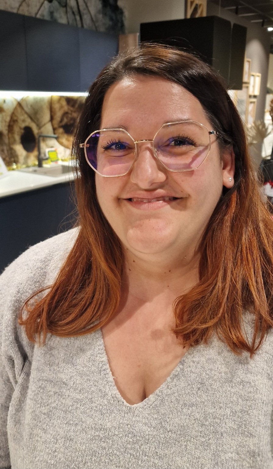 20251213_160359(1)(1) 20251213_160359(1)(1)