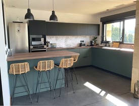 Le bois allié naturel du vert, dans la nature comme en cuisine.