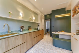 cuisine-perene-paris-7-quartzite-pierre-naturelle-bois-zellige-naturel