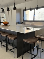 Vue coté convivial de l'îlot. Vue coté convivial de l'îlot.