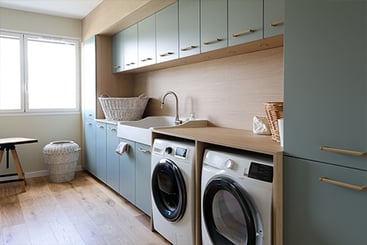 Buanderie-rangements-vert-opaline-Perene-Belfort