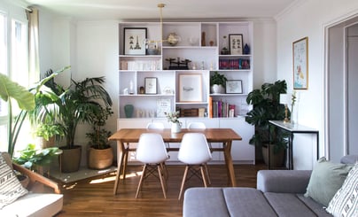 bibliothèque ambiance scandinave