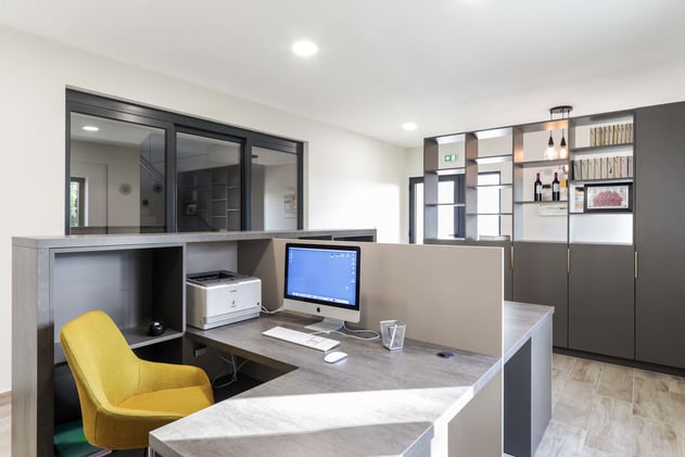CLOISON DE SEPARATION SUR MESURE
