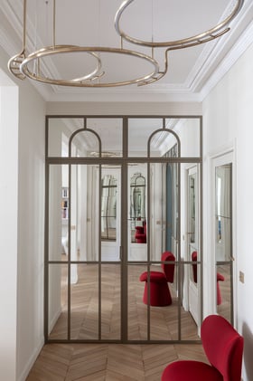Verrière sur mesure appartement rénové par Perene