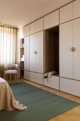 Chambre-parentale-vue-dressing-perene-mulhouse