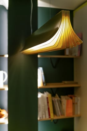 cuisine-perene-paris-7-suspension-dcw-doré