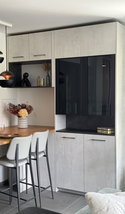 Cuisine ouverte champagne et bois