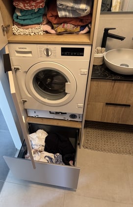Une petite salle de bains sur mesure