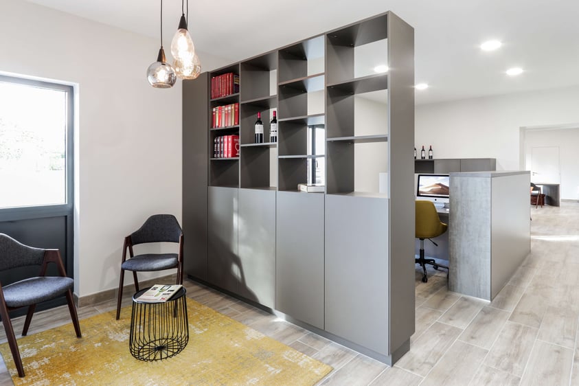 CLOISON DE SEPARATION SUR MESURE