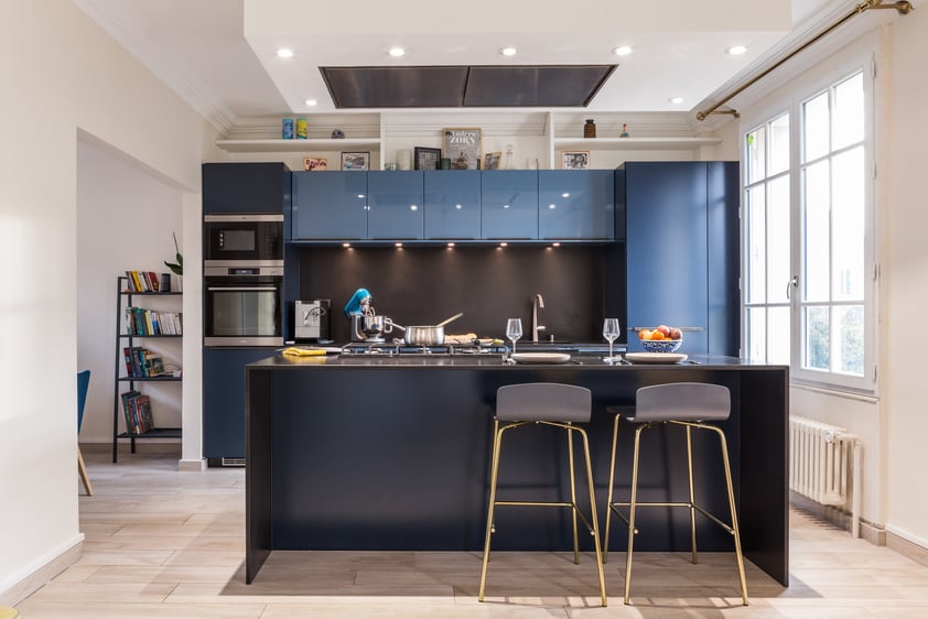 cuisine laquée bleu 