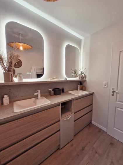 rénovation d'une salle de bain finition minéral Grey , écume chêne Copenhague.  