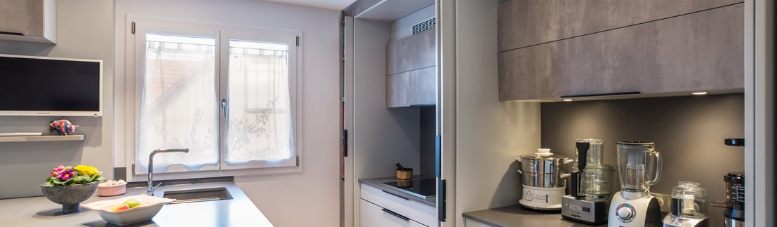 Vue depuis le séjour cuisine fermée
