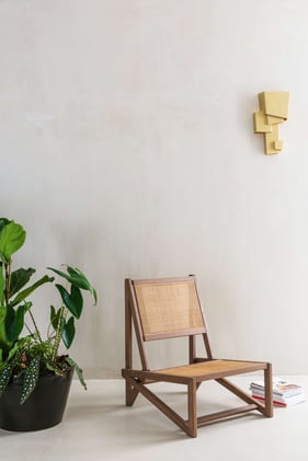 chaise en bois salon perene 