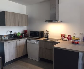cuisine-ton-sur-ton-une-valeur-sure-une-cuisine-equipee-par-socooc-albi