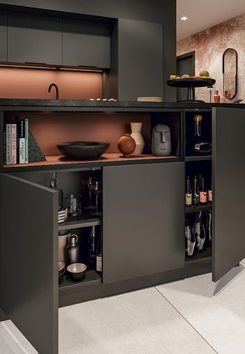 socooc-cuisines-equipees-coffee-ilot-meubles-ouverts_2