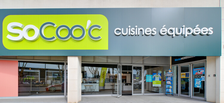 bandeau_magasin_gauche-socooc-cuisines-equipees-toulonlagarde-fa%C3%A7ade