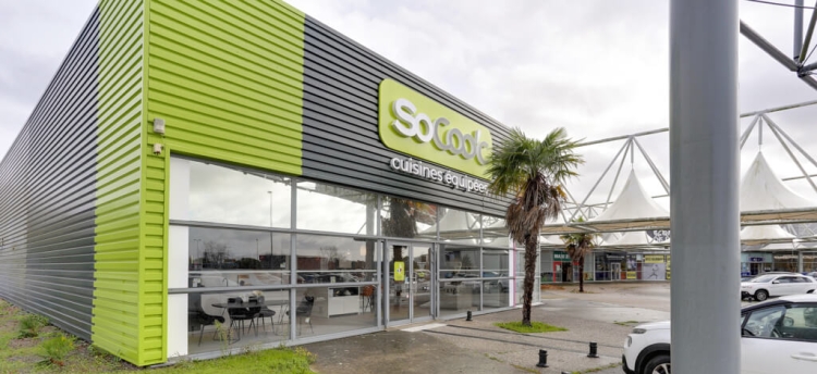 bandeau_magasin_gauche-socooc-cuisines-equipees-renneschantepie-fa%C3%A7ade%202