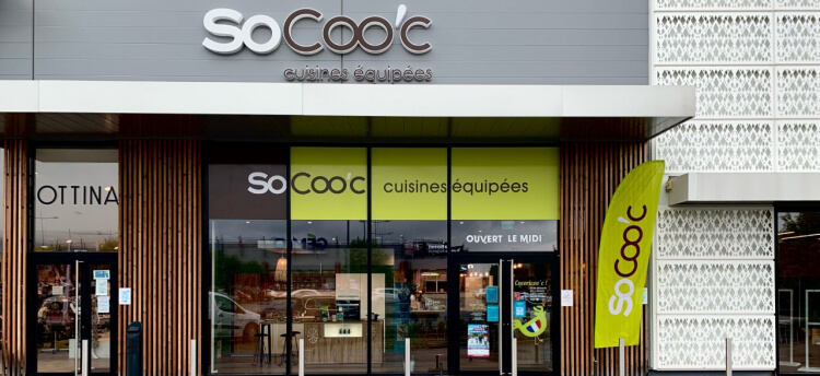 bandeau_magasin_gauche-socooc-cuisines-equipees-douai-facade