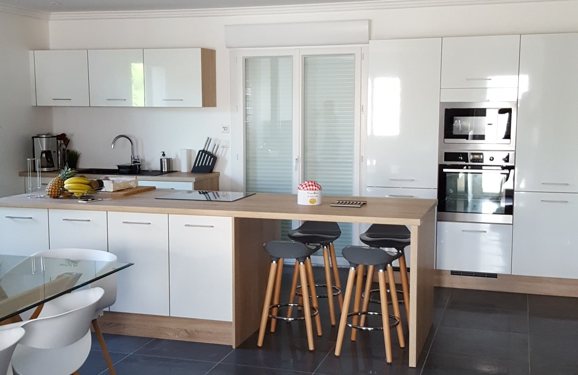 la-cuisine-dalan-une-cuisine-equipee-par-socooc-dijon-quetigny