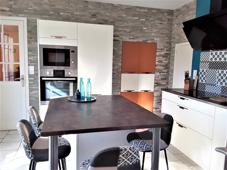 56424385_428151644609956_1564352442118701056_n