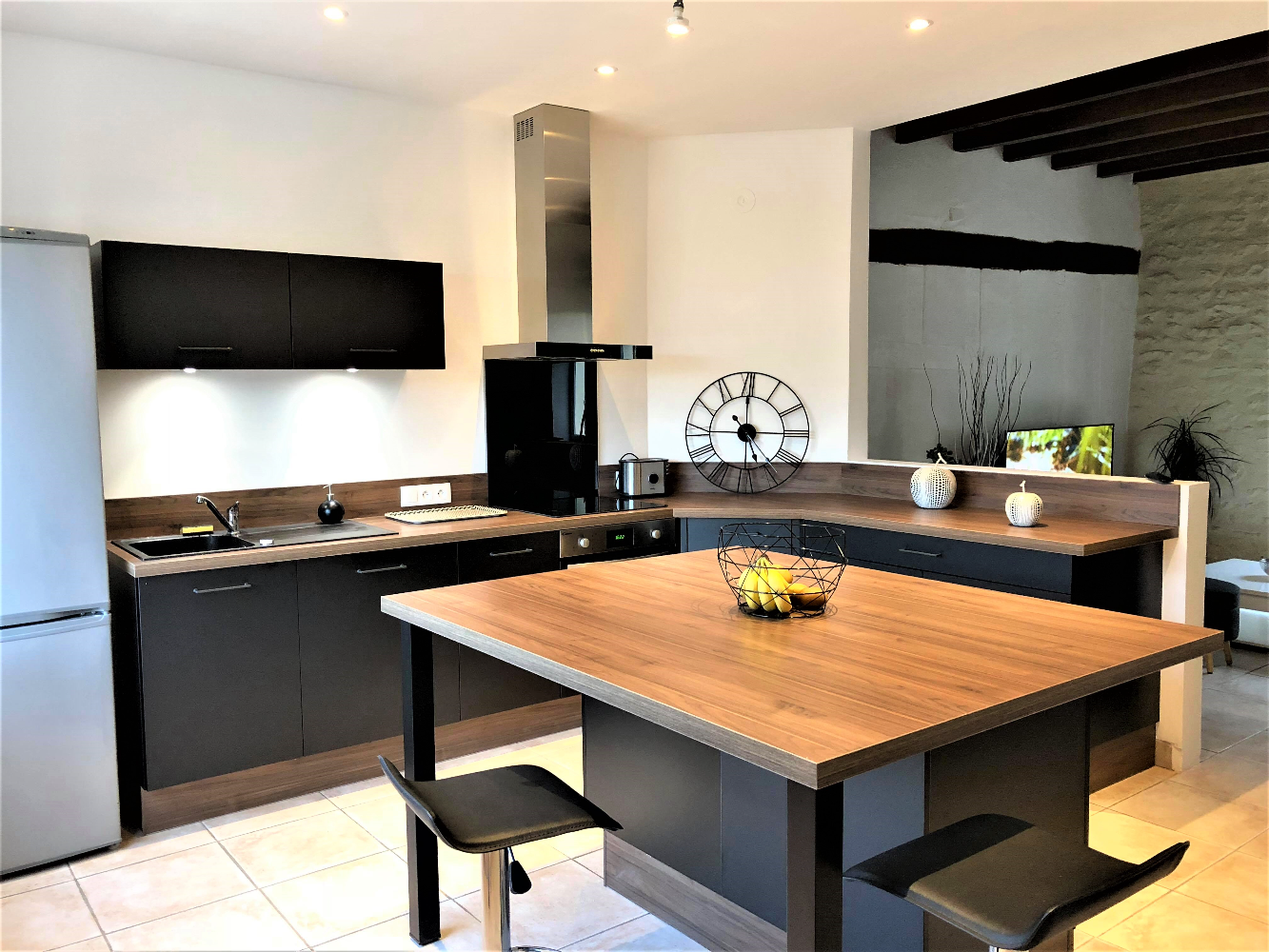 received_734324070269848