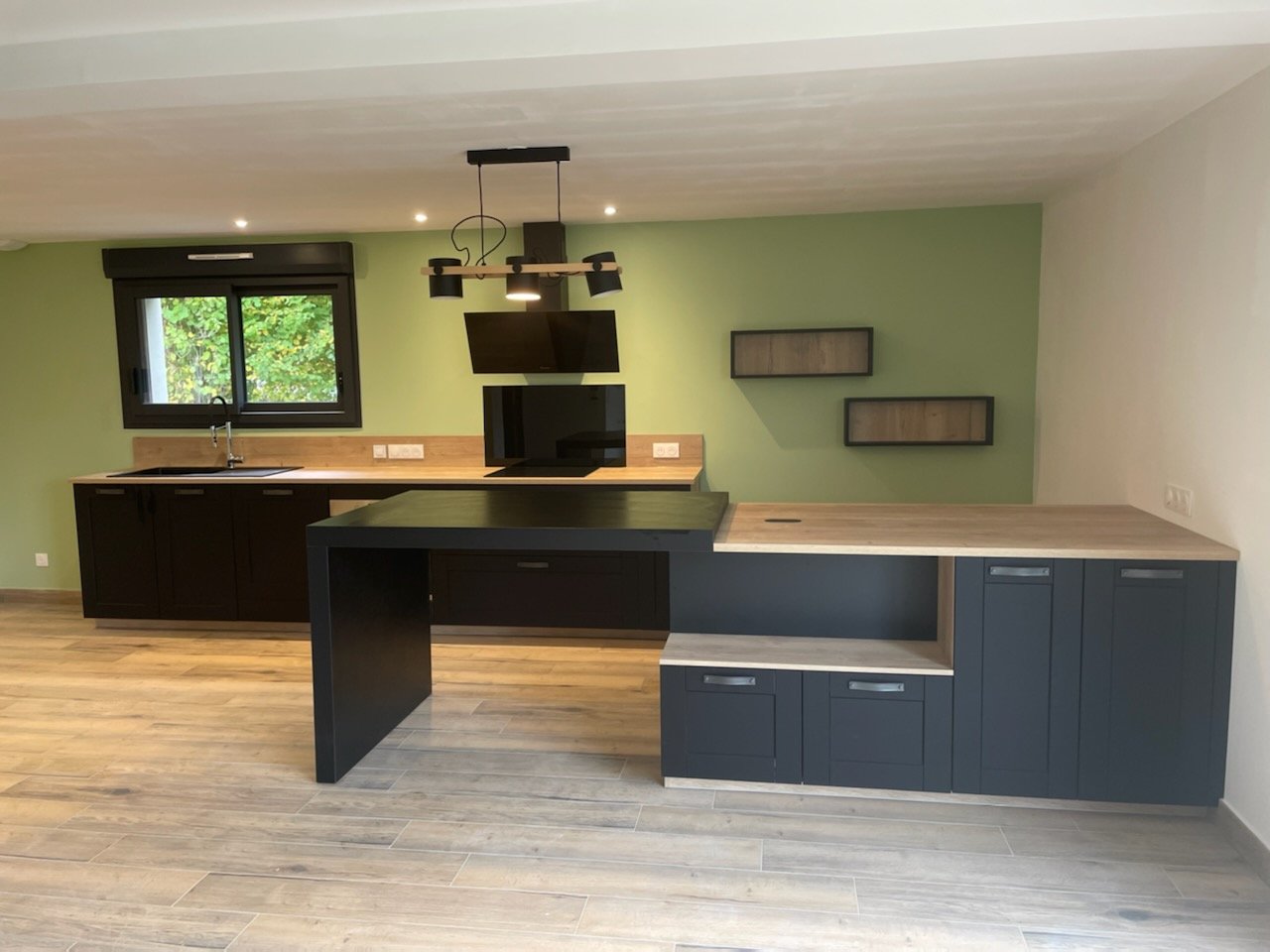 attachment1666086706236