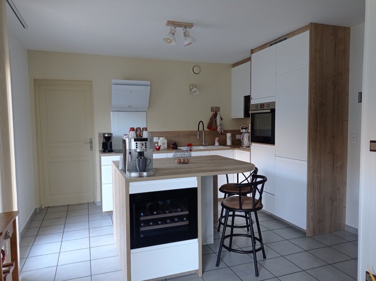 thumbnail_1676644377301