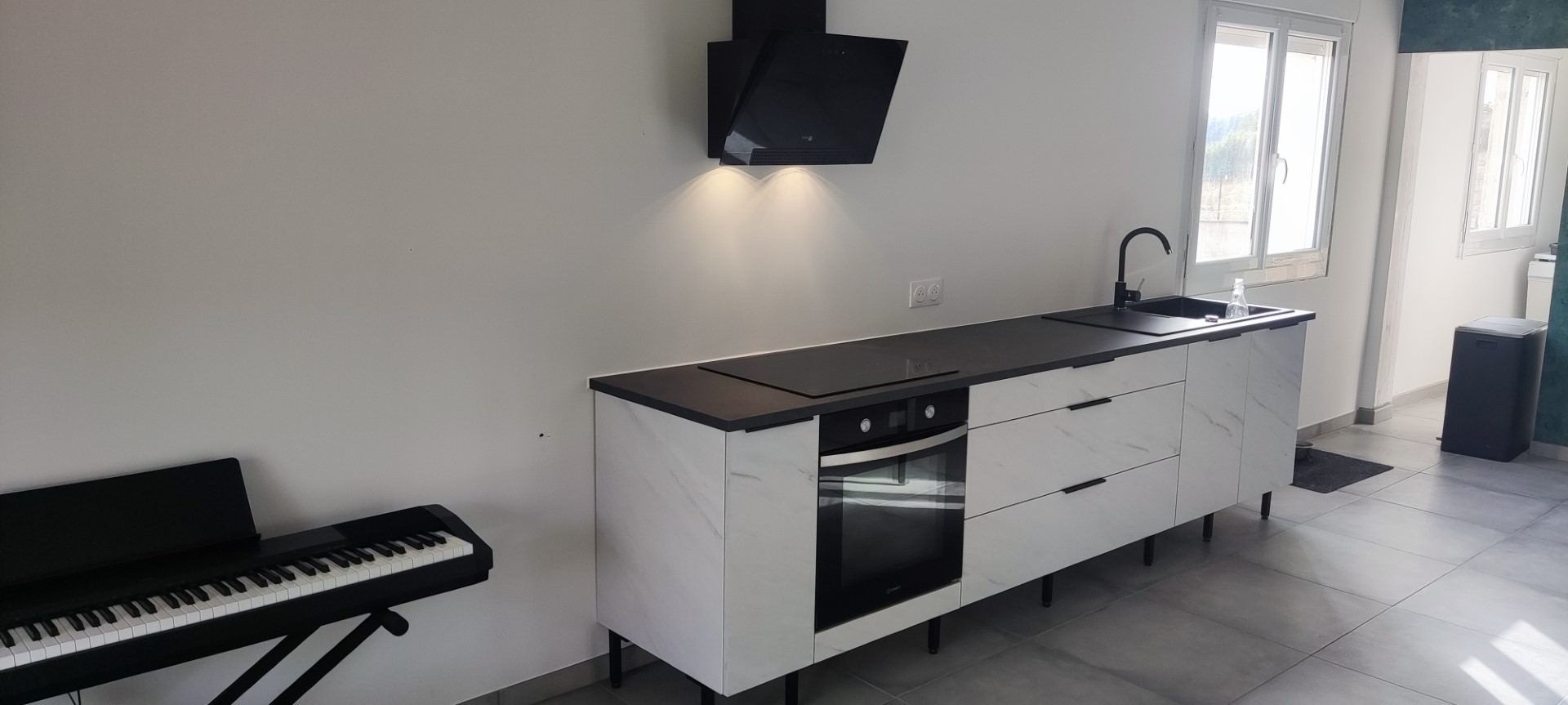 thumbnail_1696680065867-compressed