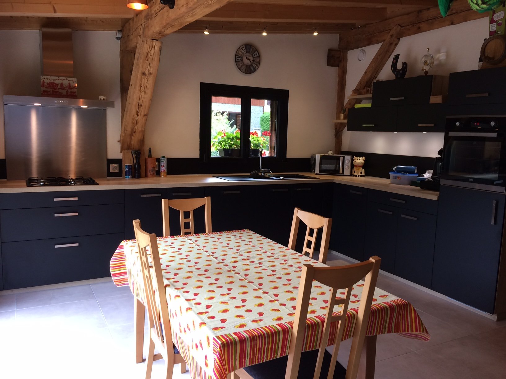 Mr%20JUILLET%20NOIR%203%20%281%29