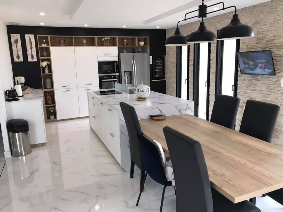 242581014_1224093294761433_1751352626367380962_n_0