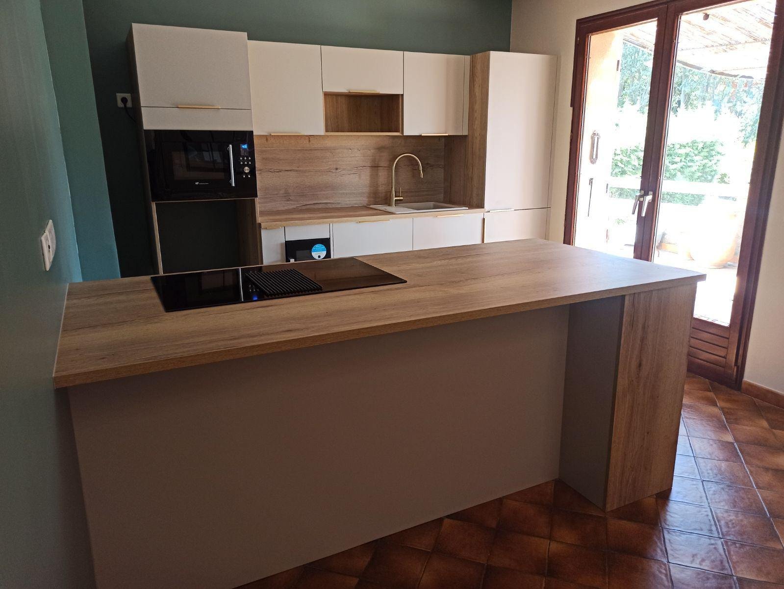 photo%20cuisine%20M%20LAMBOLET%202